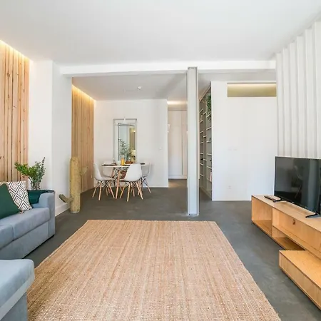 Lemon Tree Garden 3bedroom Apartment