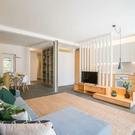 Lemon Tree Garden 3bedroom Lisbon