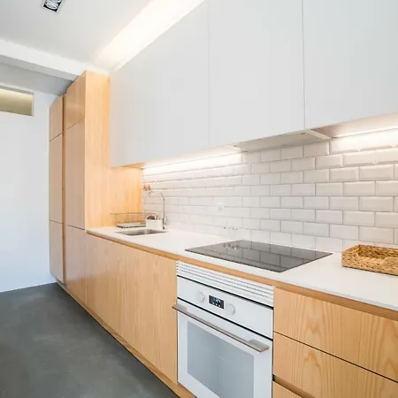 Lemon Tree Garden 3bedroom Apartment