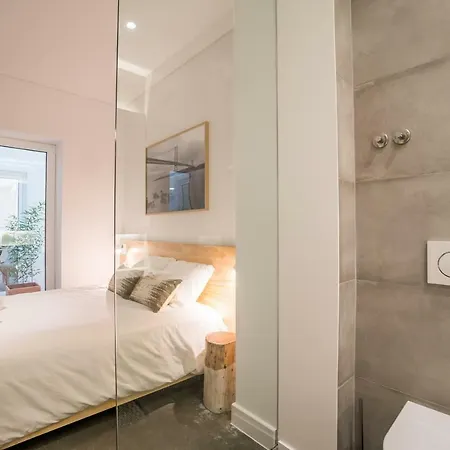 Lemon Tree Garden 3bedroom Apartment Lisbon