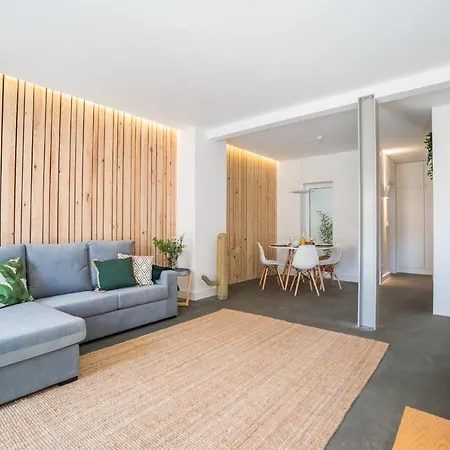 Lemon Tree Garden 3bedroom Apartment Lisbon